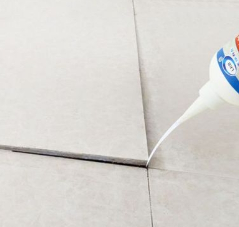 平乡瓷砖空鼓维修公司分享卫生间瓷砖脱落的原因可能有以下几点